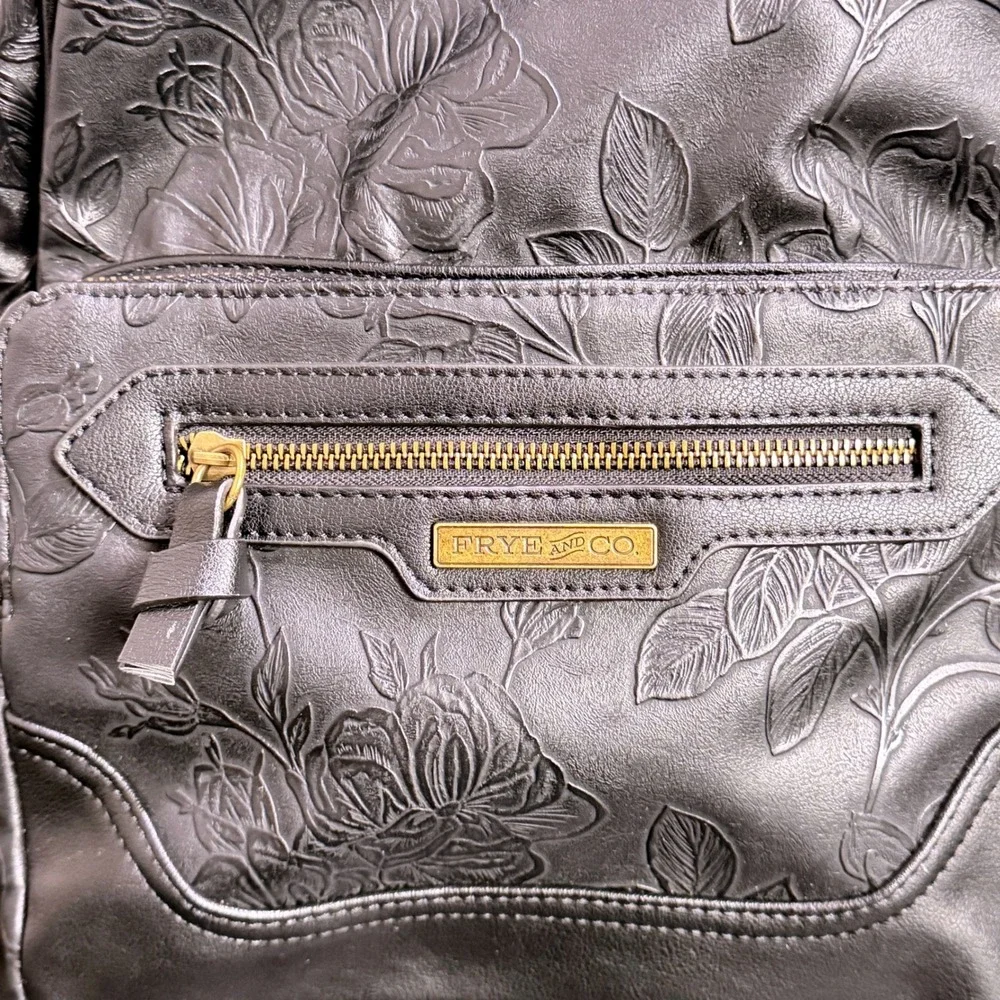 Frye and Co Black Floral Flower Embossed Faux Leather Dome Backpack Bag Western - Picture 2 of 10